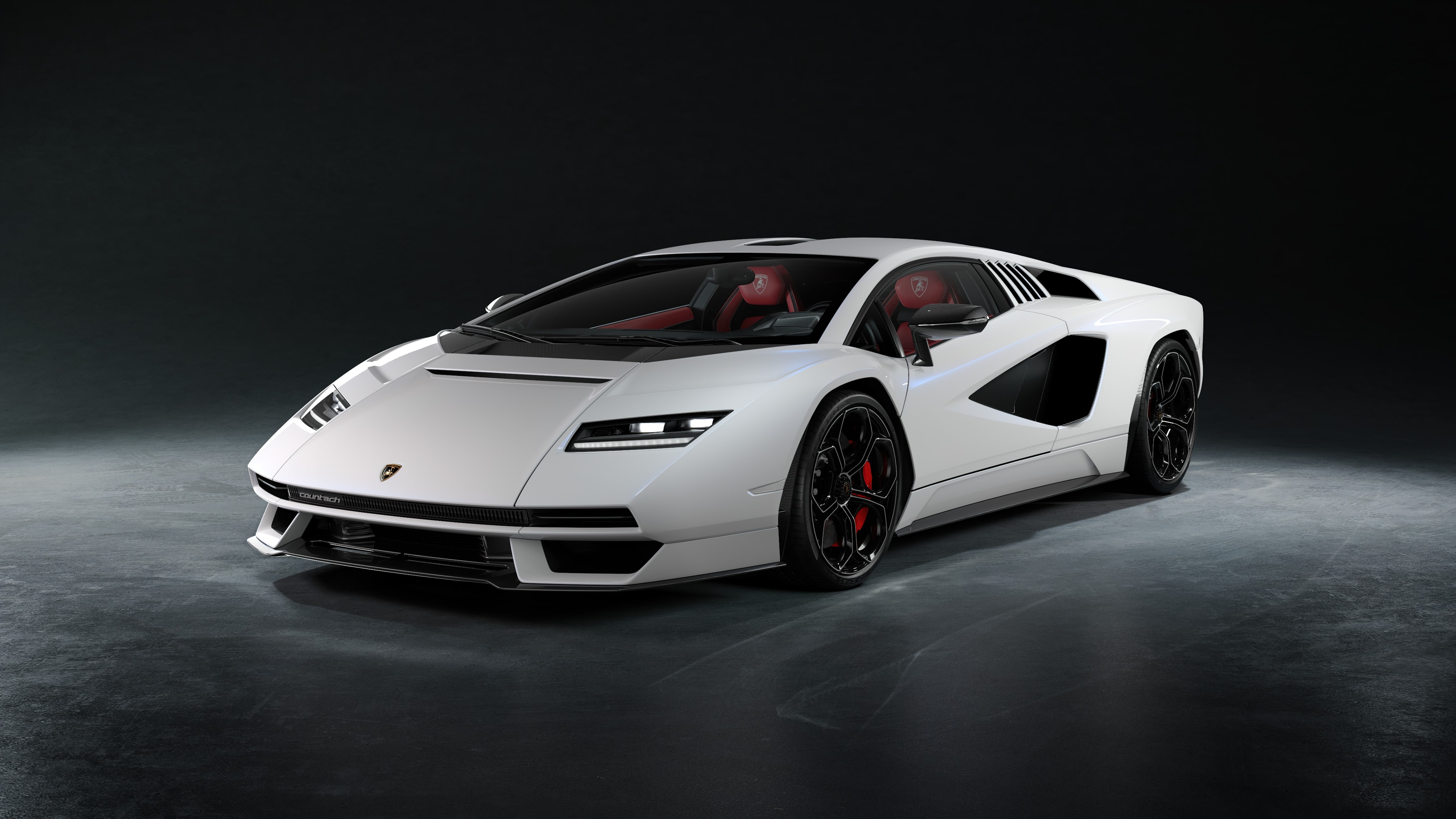 Lamborghini Countach in studio lighting